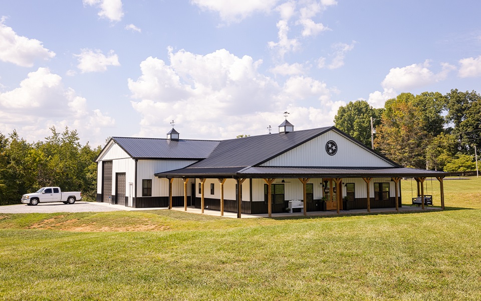 A newly-constructed barndominium.